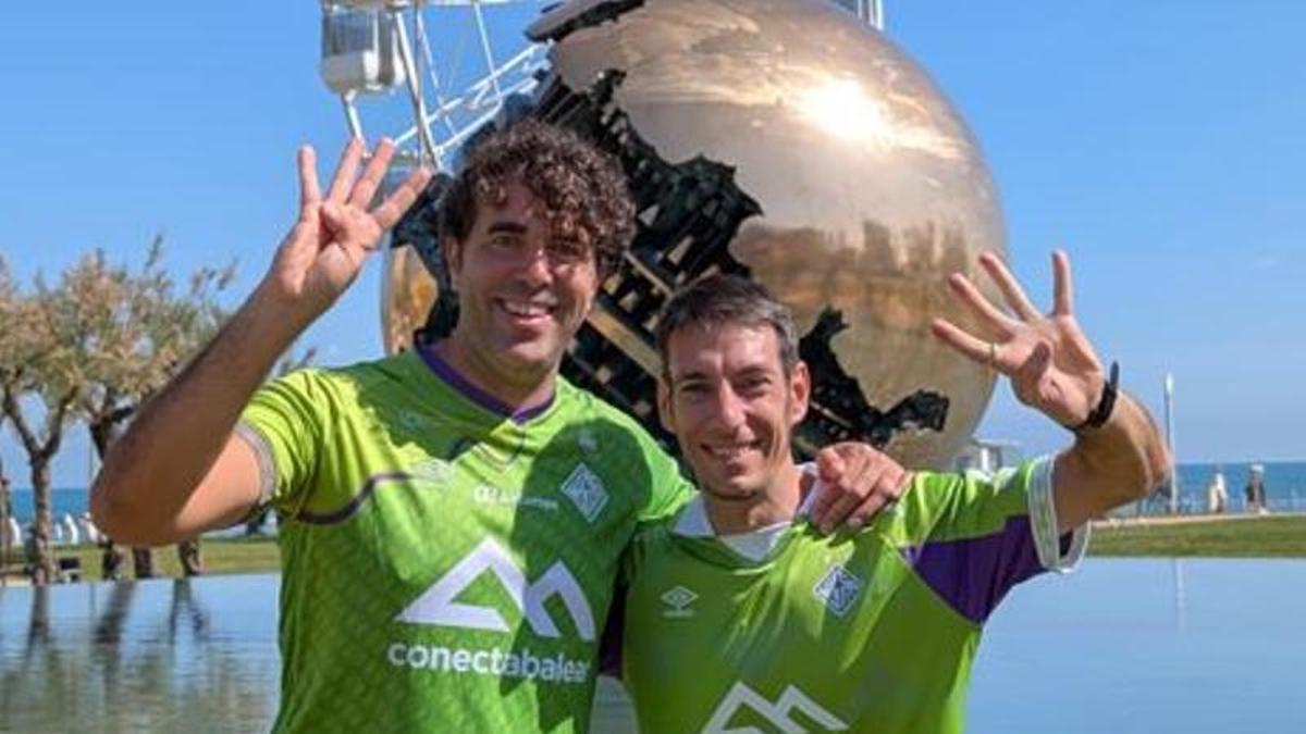 Rafael Ramis y Pau García posan para este diario en Pésaro.