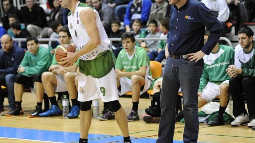 El Amics Castelló renueva a Alberto Fernández por una temporada