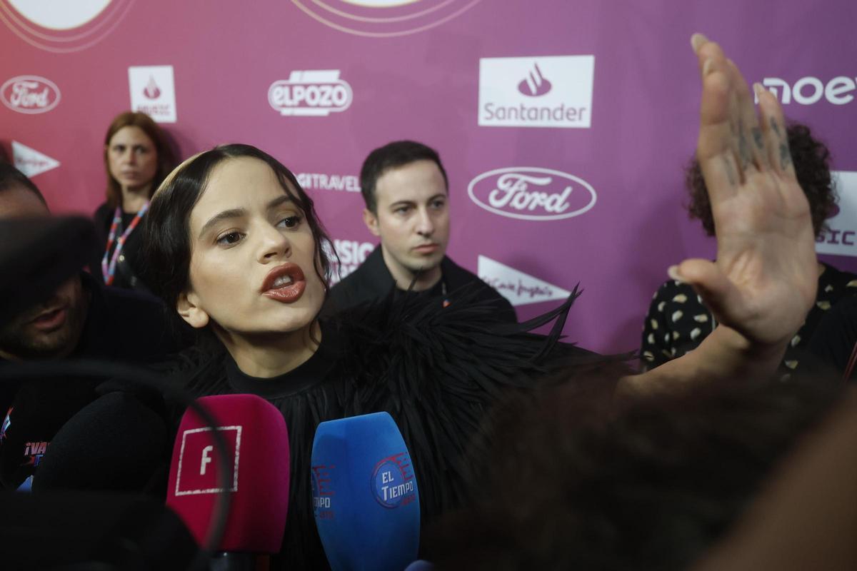 Los 40 Music Awards en el Roig Arena de València, en imágenes