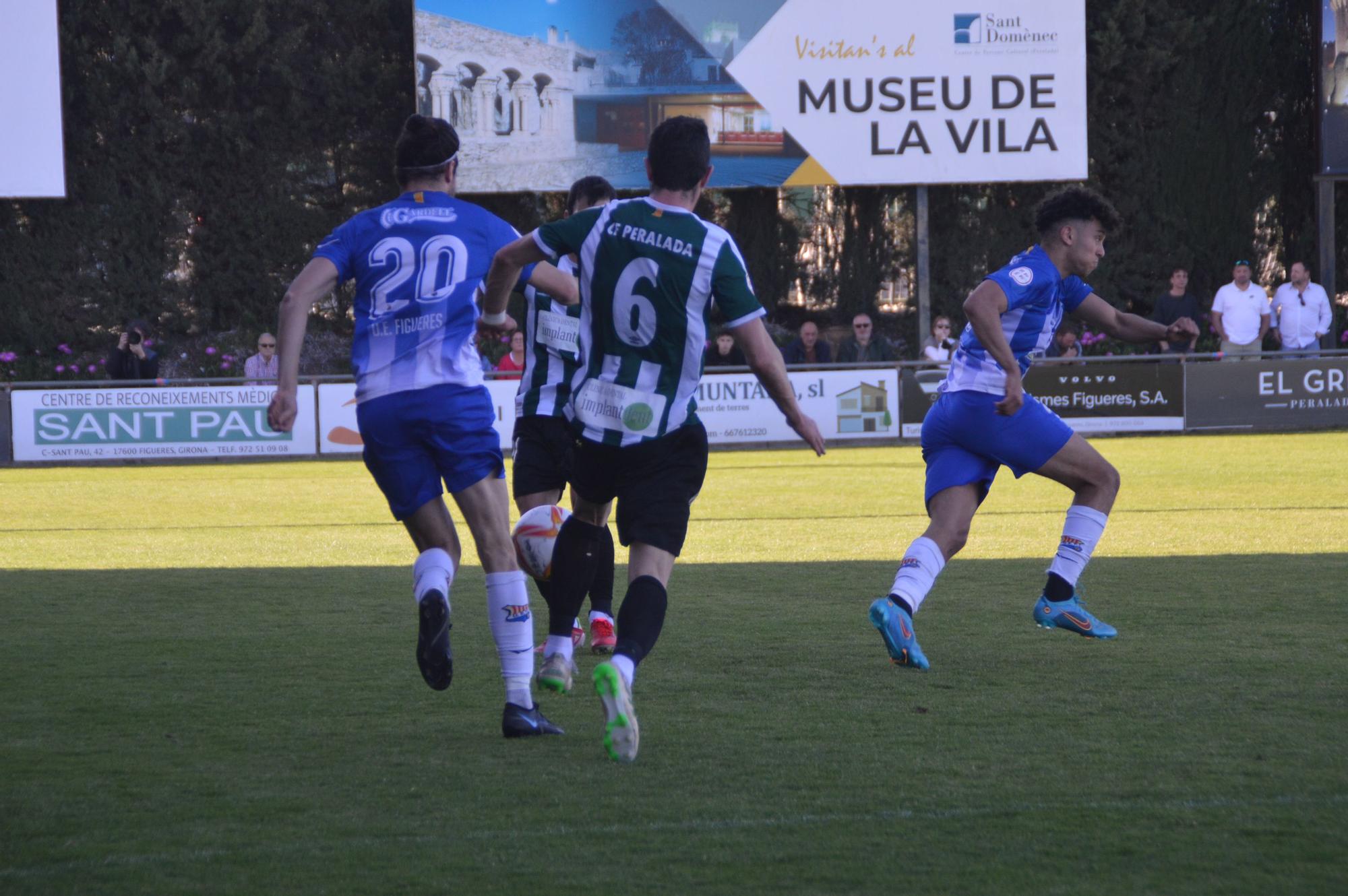 El Figueres s'emporta el duel comarcal de Tercera guanyant a Peralada (1-2)