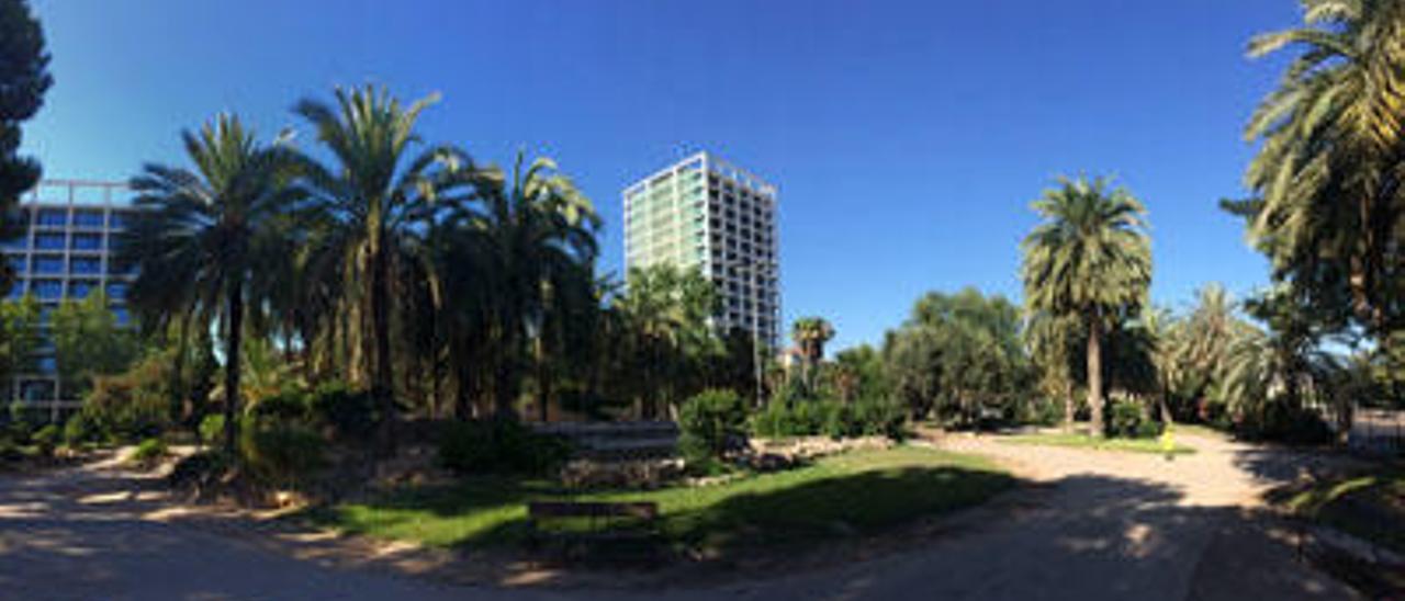 El parque situado junto al complejo Nou d´Octubre.