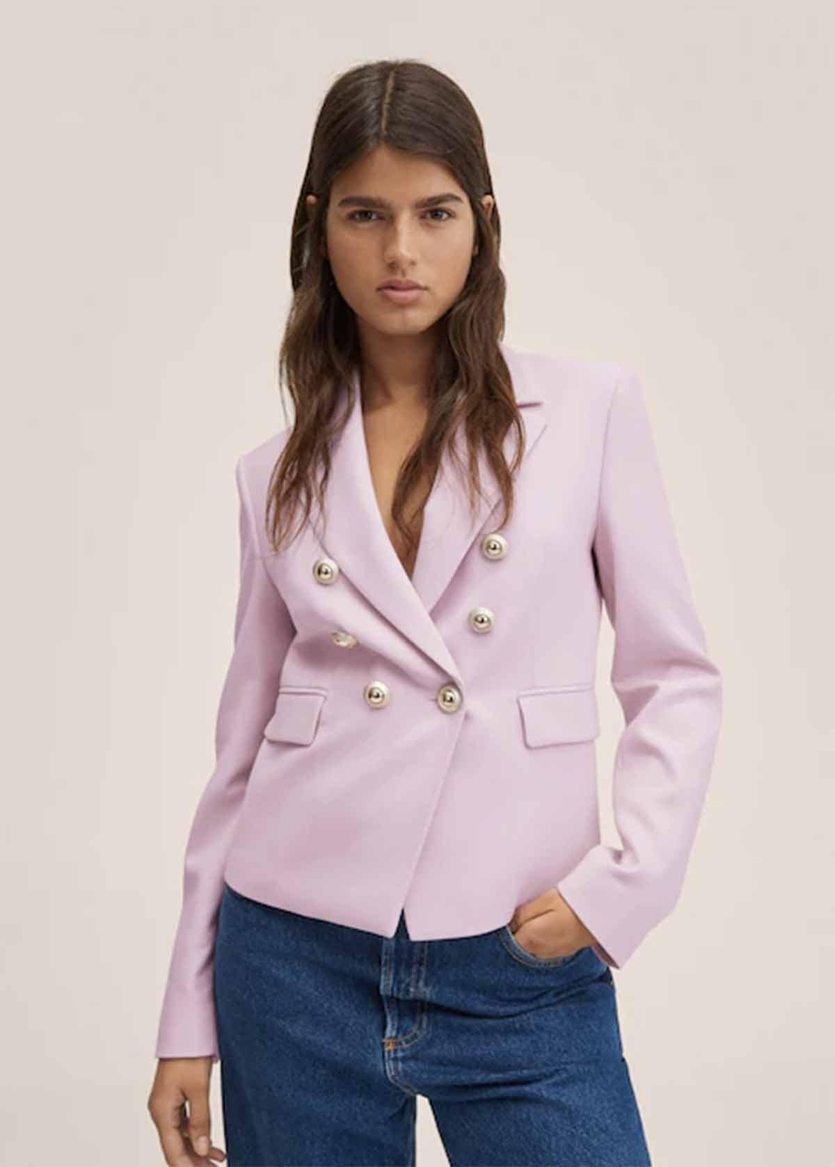 Americana doble botonadura rosa pastel de Mango