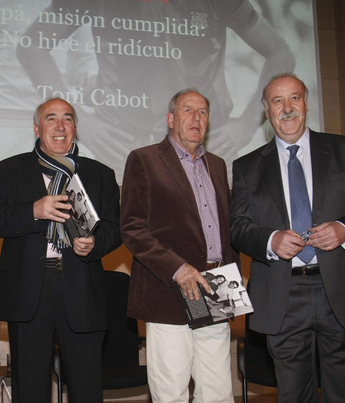 Por la izquierda, Asensi, Rexach y Del Bosque. | EFE