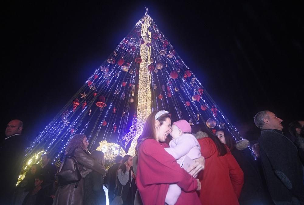 Encendido del árbol de la Circular en Murcia