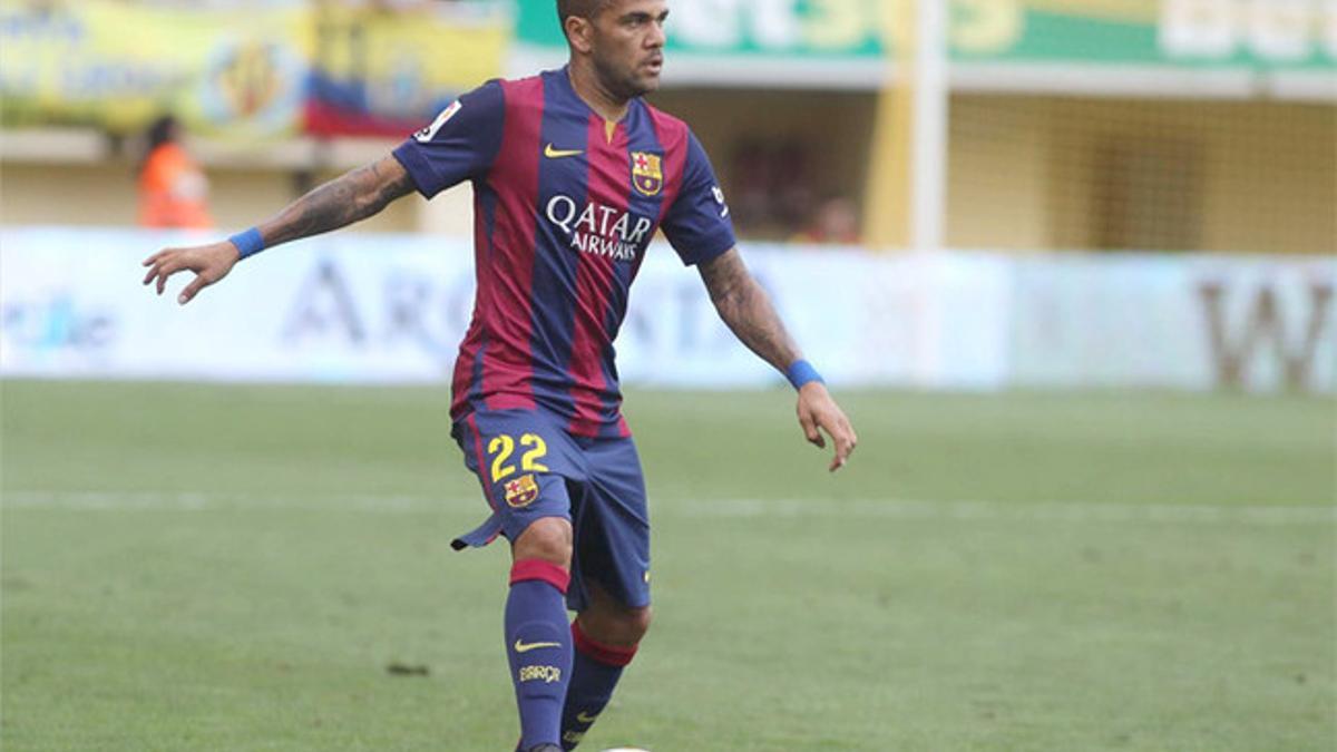 Alves reaparecerá el miércoles ante el APOEL en el Camp Nou