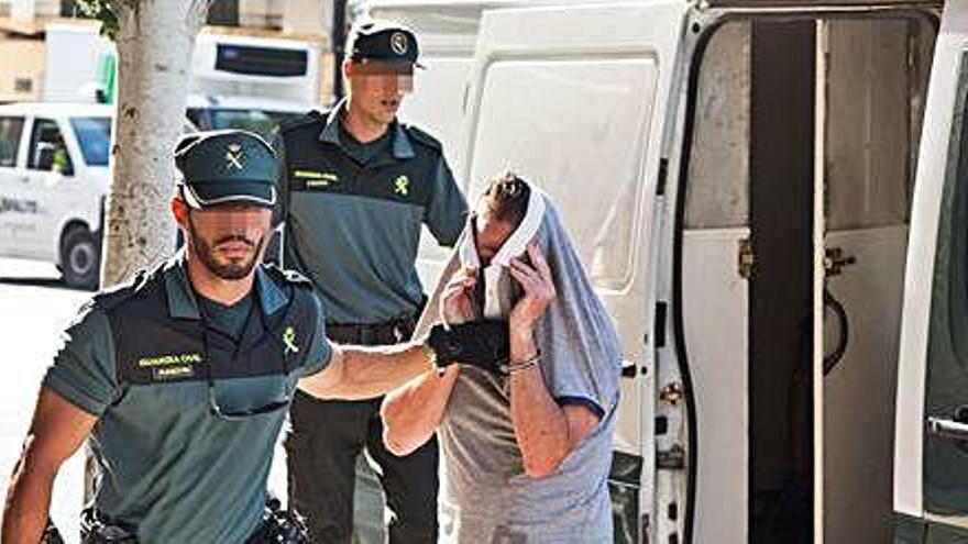 El acusado de incendiar un edificio en Sant Antoni se enfrenta a 11 años de cárcel