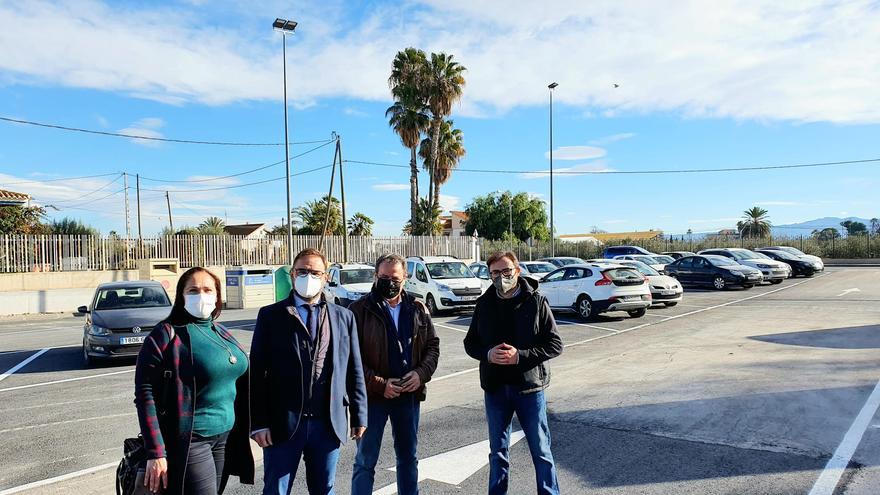 El aparcamiento del colegio de Campillo de Lorca aumenta la seguridad de los escolares
