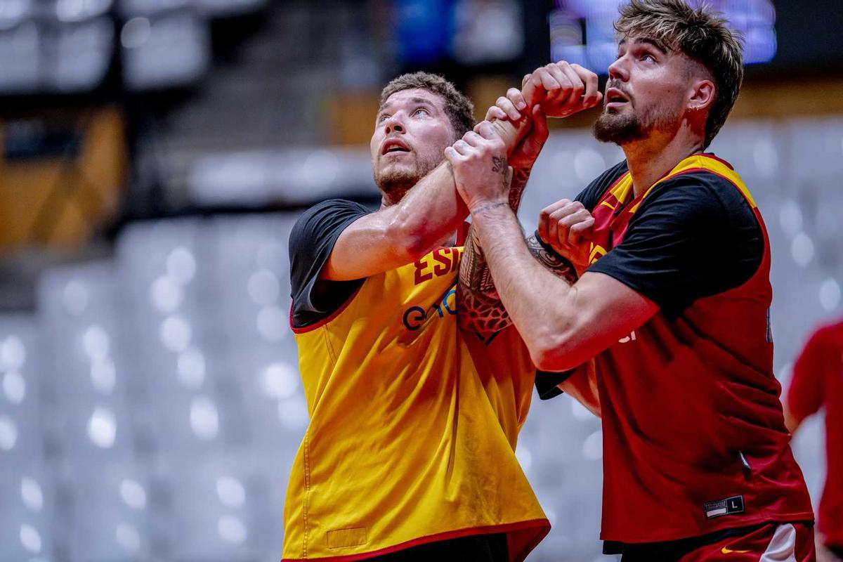 España se prepara con intensas sesiones de trabajo en el Olímpic para medirse a Francia