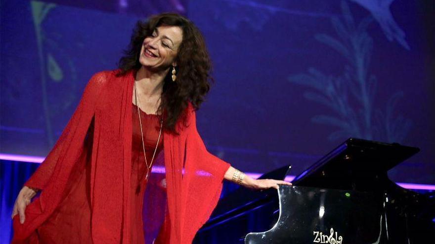 Carmen París presenta mañana &quot;En síntesis&quot;, recopilación de 30 años de música