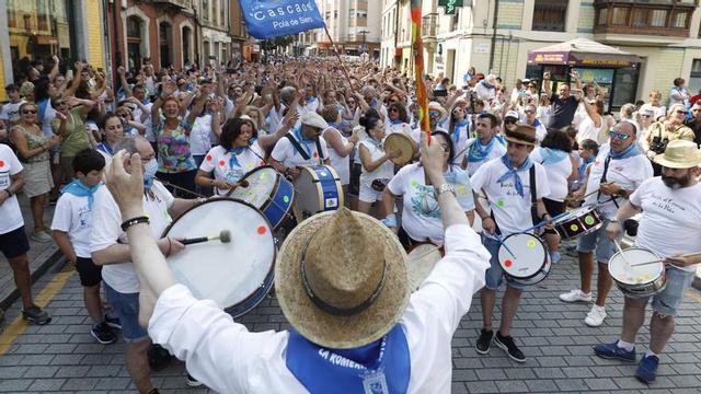 toda-asturias-cabe-en-el-carm-n-de-la-pola-la-reina-de-las-fiestas-de