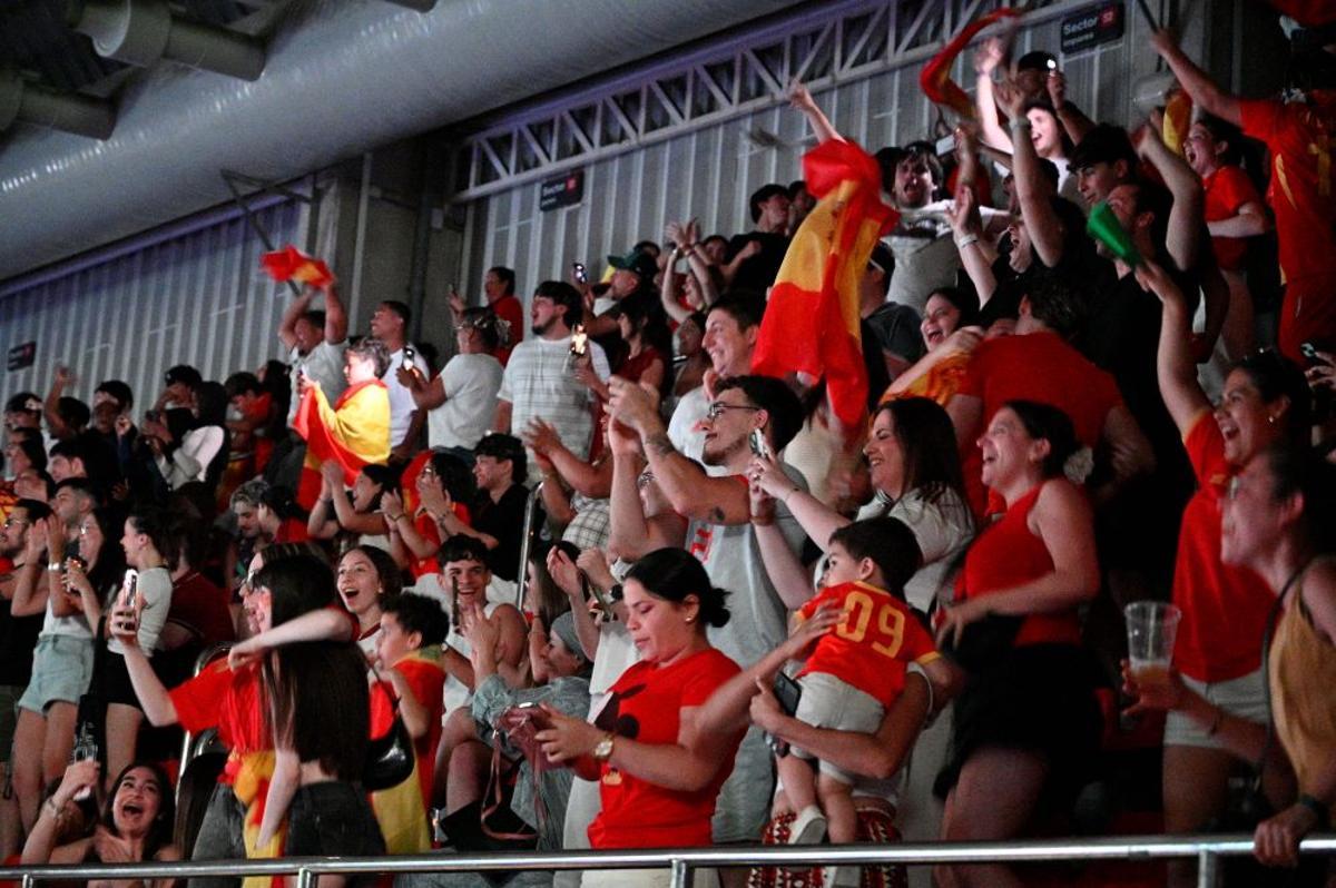 Un momento de la celebración del gol en el Príncipe Felipe.