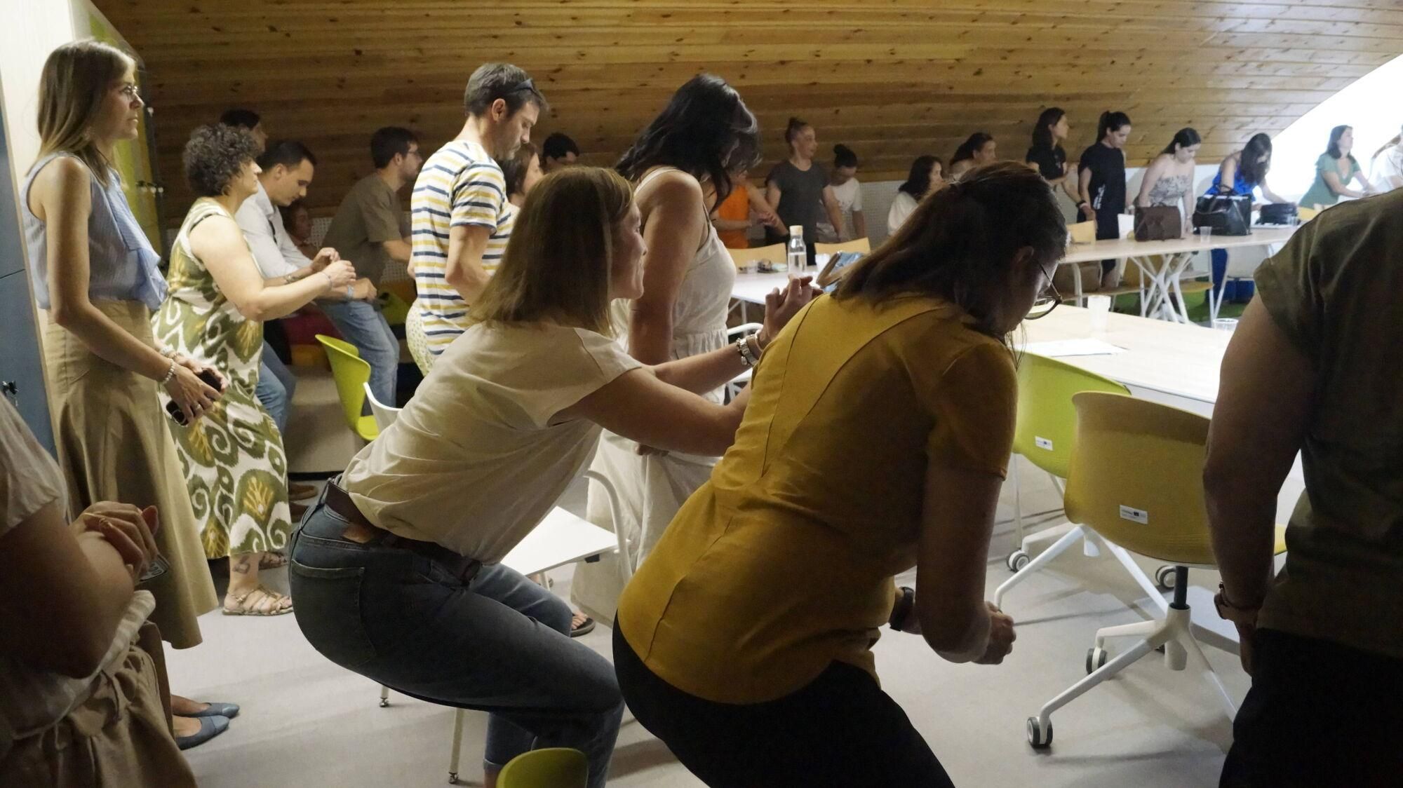 Taller de "Movilizaciones y transferencias para una mayor autonomía" en el HUB Tecnológico de La Aldehuela en Zamora.