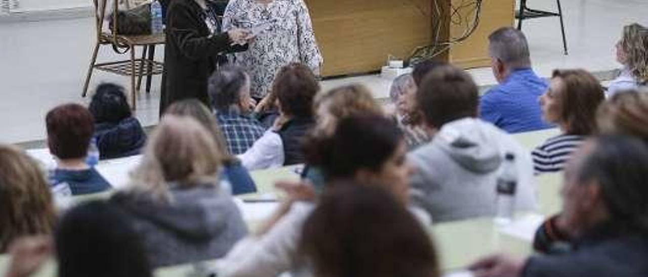 Un grupo de opositores, en el examen del 26 de mayo de 2018.