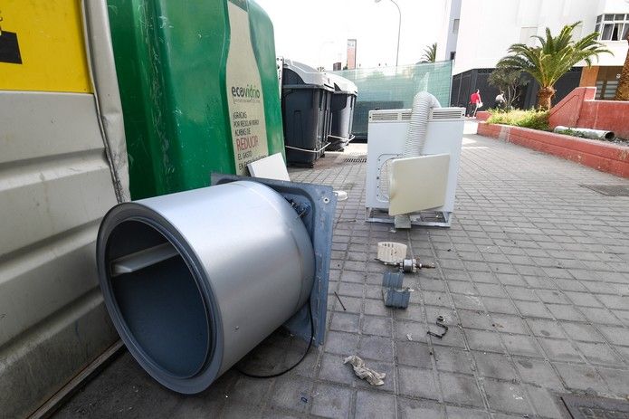 Basura y trastos en las calles