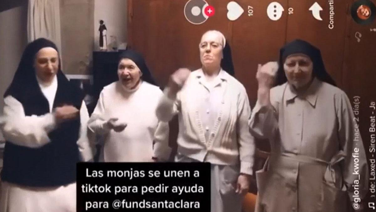 Las monjas de Santa Clara de Manresa bailan en Tik Tok para pedir ayuda
