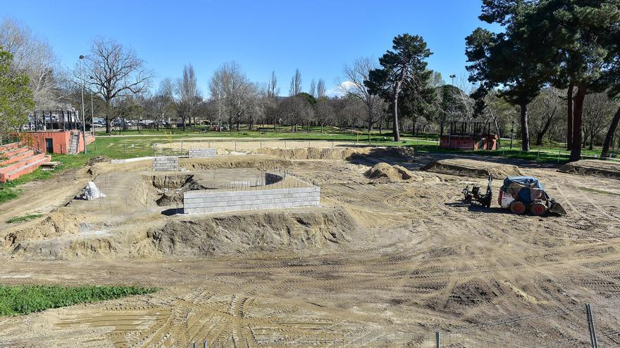 Dos meses más para terminar la pista de skate de Plasencia