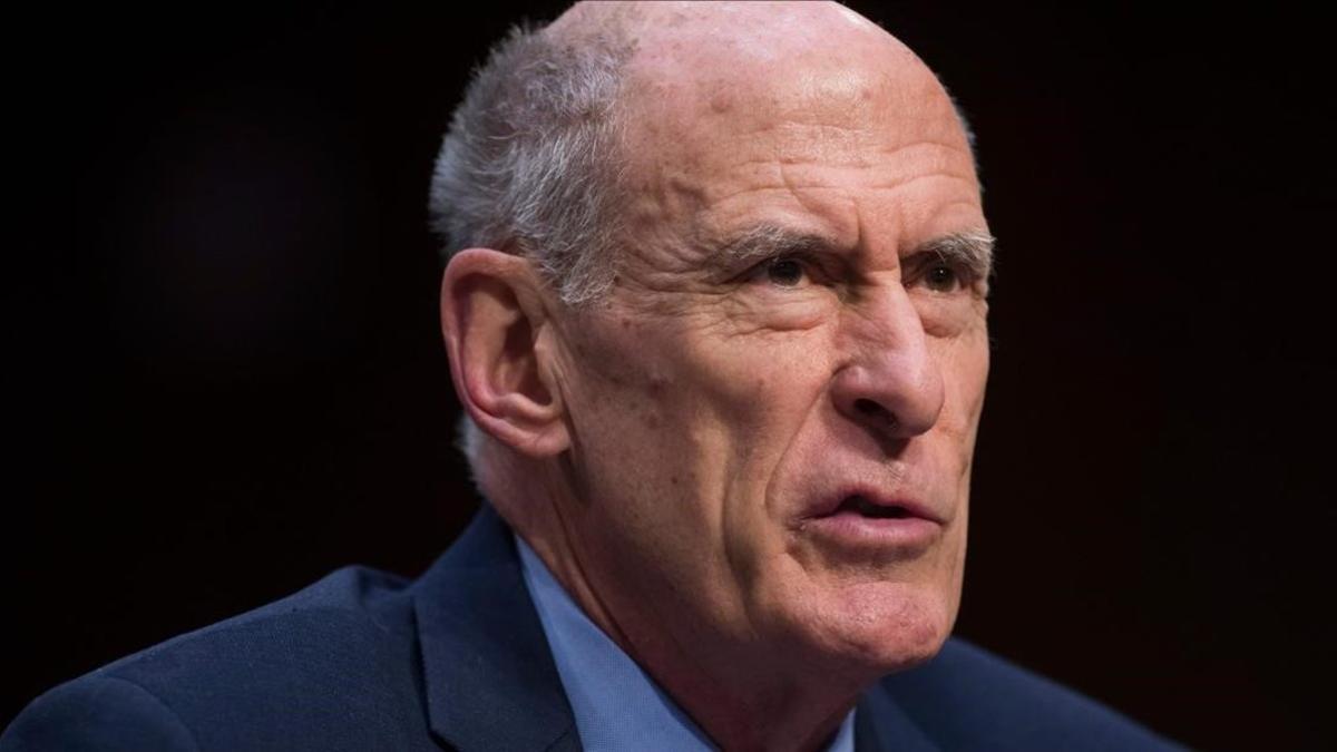 Dan Coats, jefe de la inteligencia de EEUU destituido por Trump.