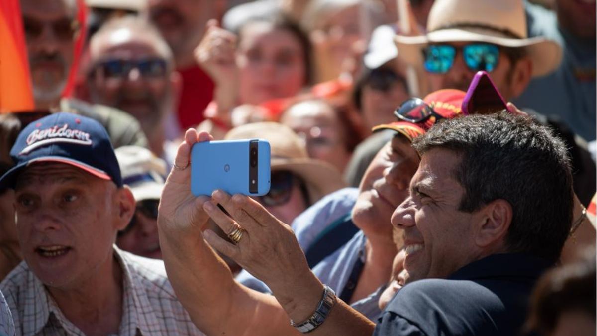 Mazón, el domingo en la concentración de Madrid contra el Gobierno.