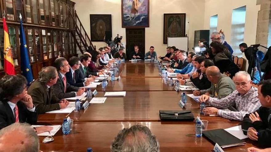 Reunión sobre la gestión del lobo celebrada ayer en Ávila.