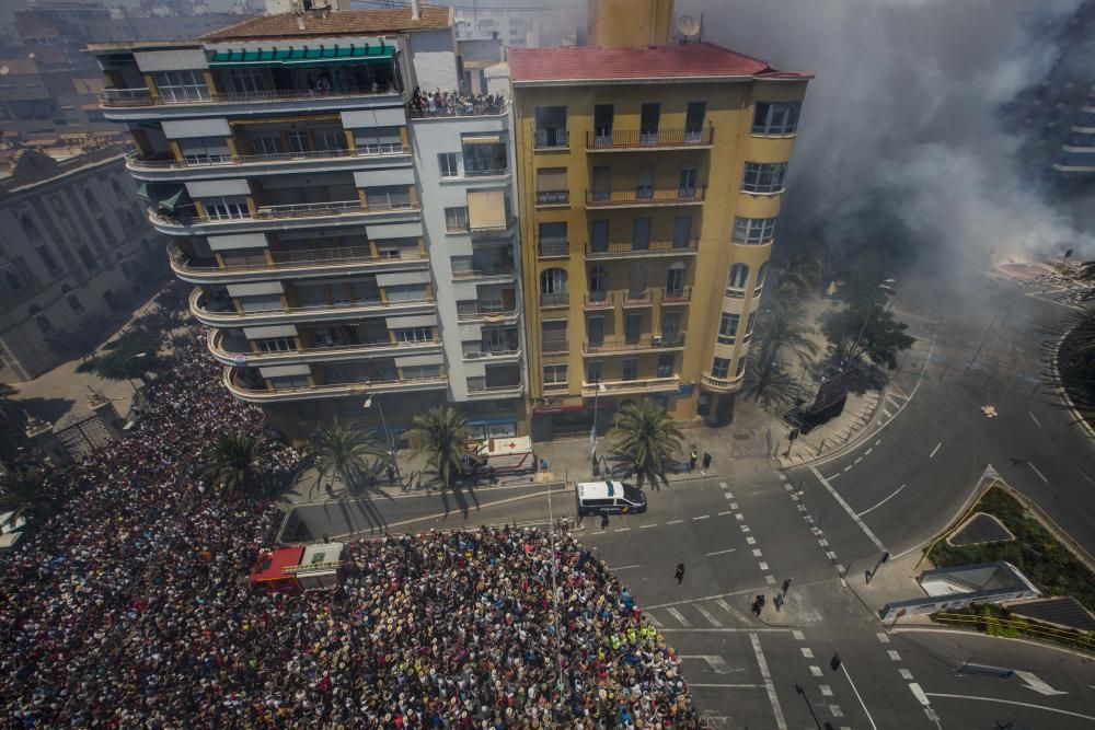 Hogueras 2018: Mascletá de las Hogueras de Alicante de 23 de junio.