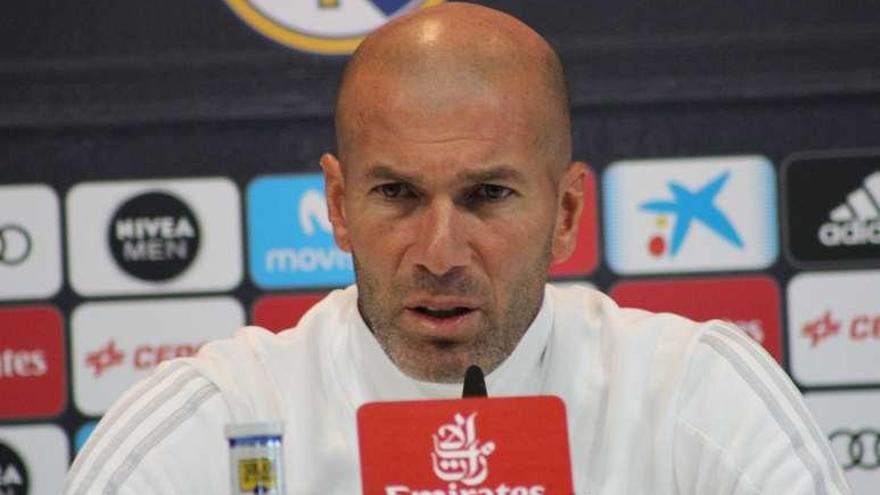 Zidane defiende a su estrella