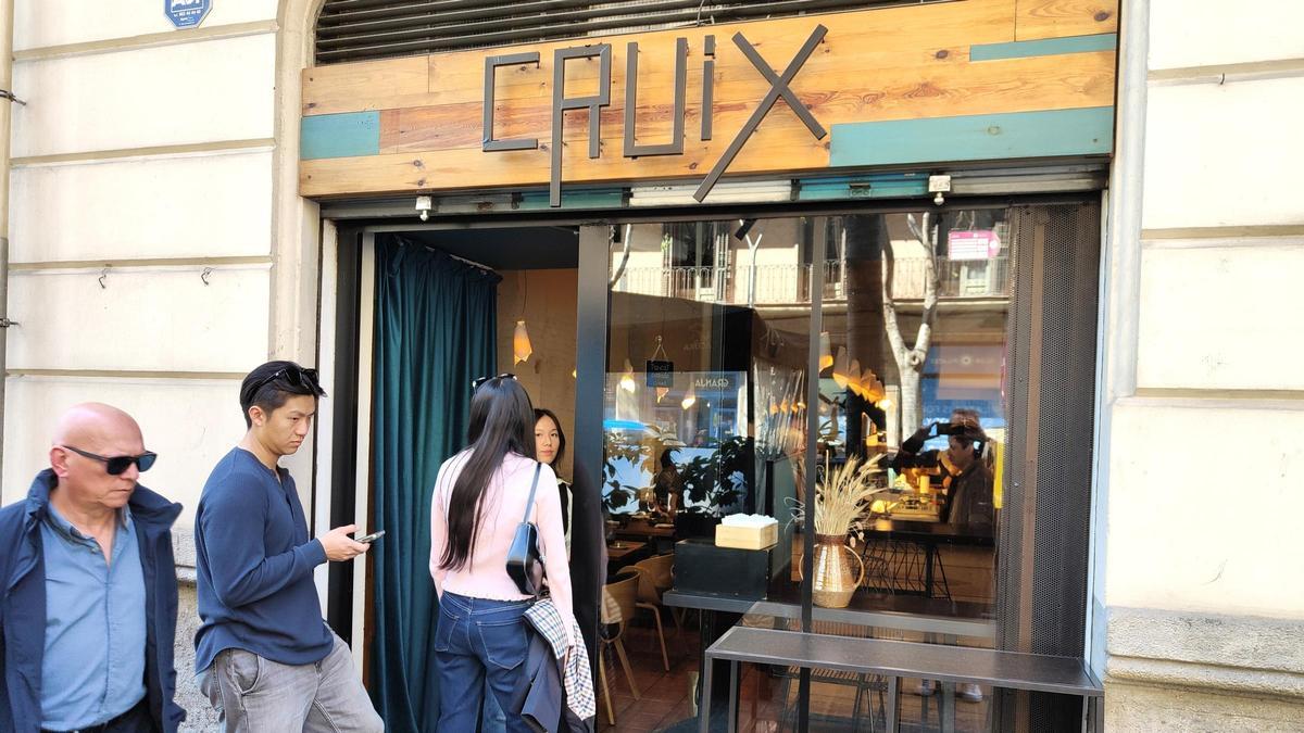La entrada del restaurante Cruix.