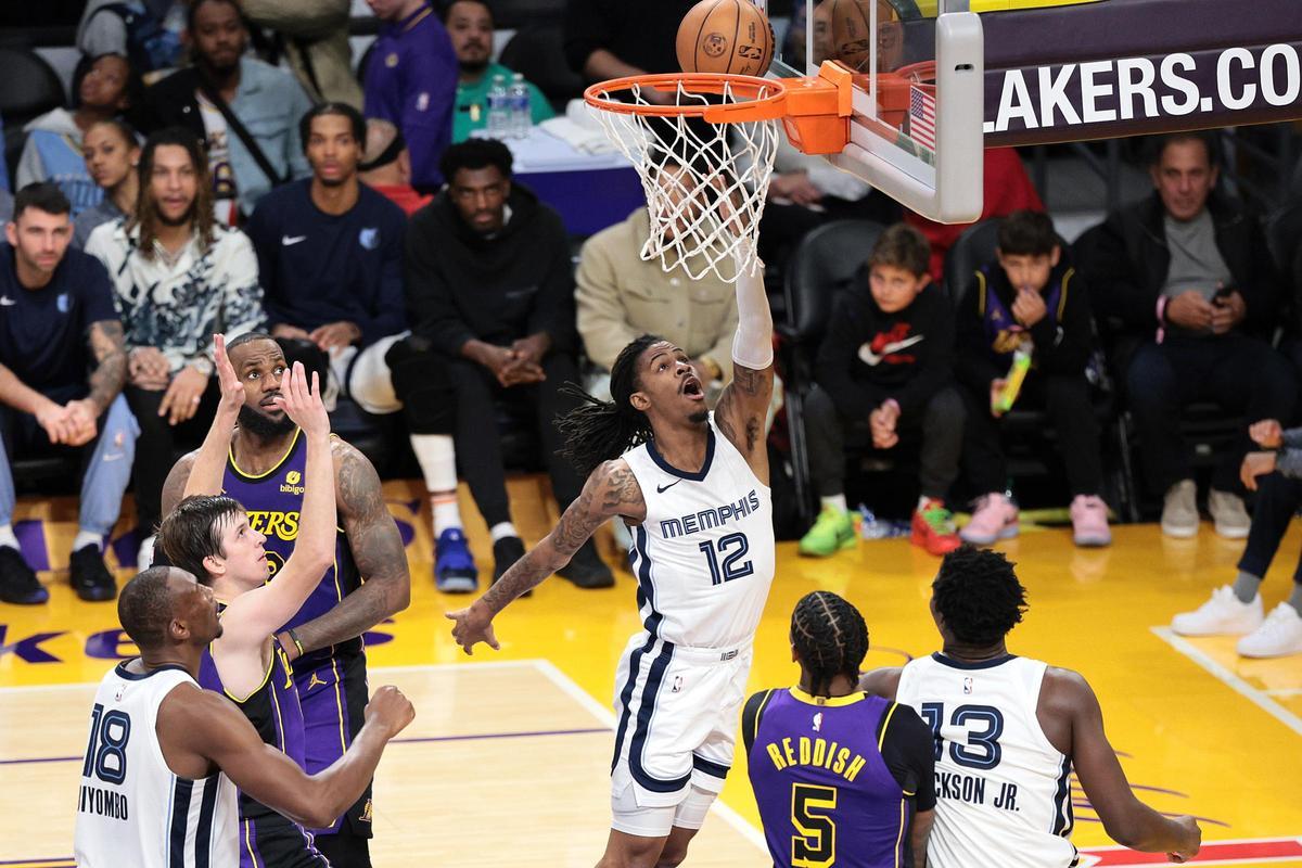 113-127: Los Grizzlies hunden a los Lakers
