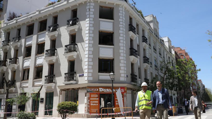 Tres obreros detenidos por robar en los pisos desalojados por la explosión de Madrid