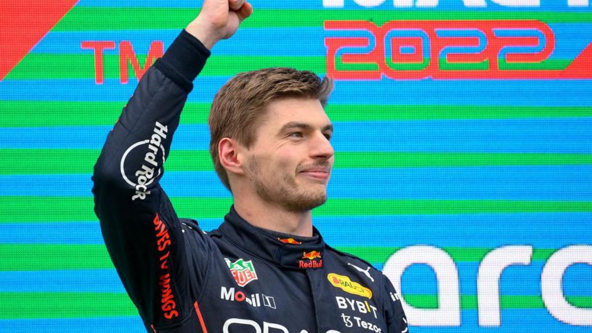 Verstappen celebra el triomf a Hungaroring