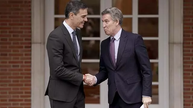 El Gobierno confirma que el lunes se producirá la reunión entre Sánchez y Feijóo