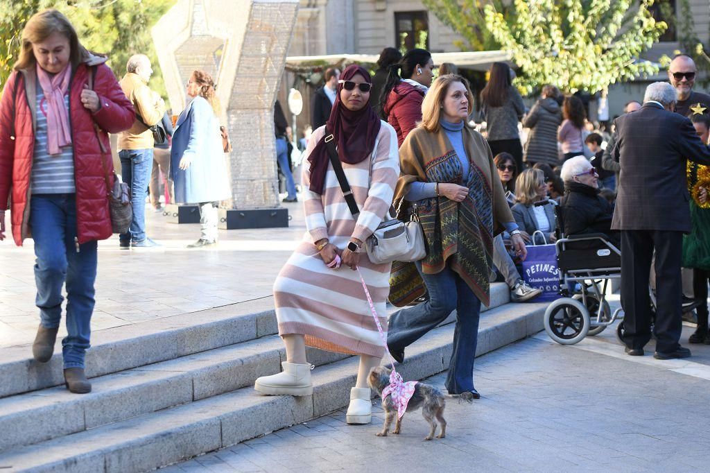 Murcia se echa a las calles durante el tardeo de Nochebuena