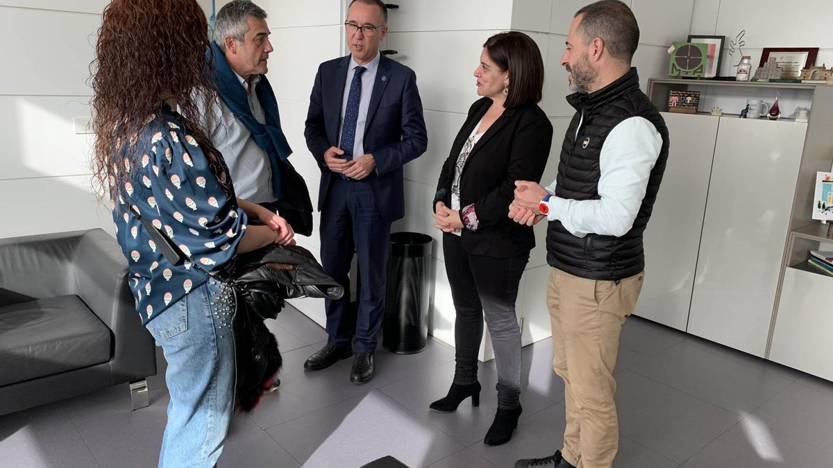 Por la izquierda, Lorena Martínez, Carlos Fernández, Pablo Fernández, Concepción Saavedra y Ángel García