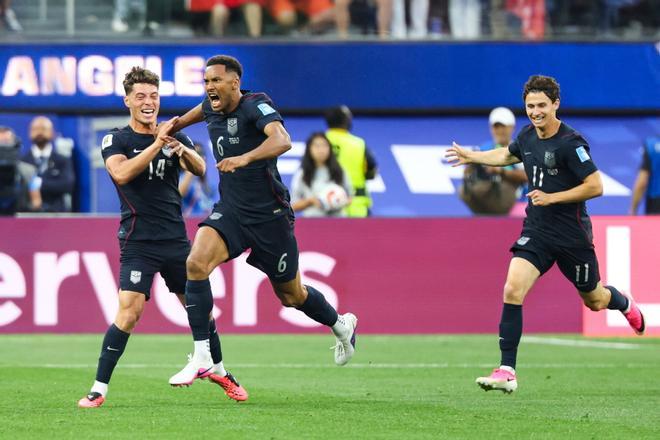 Turquía se despide del Mundial con una victoria ante Estados Unidos en un partido de película