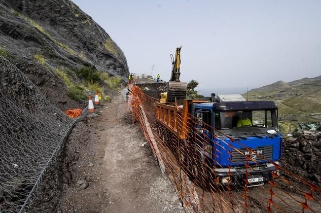 VISITA OBRAS REPARACION CARRETERA AGAETE LA ALDEA