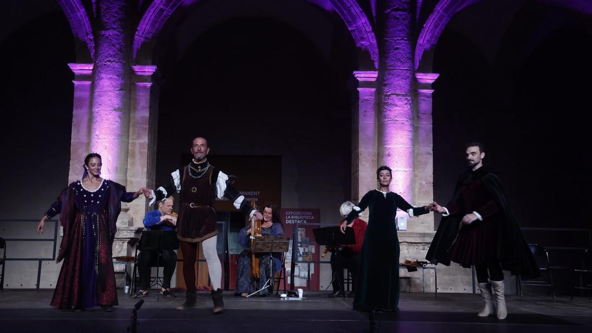 Así ha sido el concierto de 'La Danza del Rey' en homenaje a Jaume l en la Biblioteca Valenciana Nicolau Primitiu
