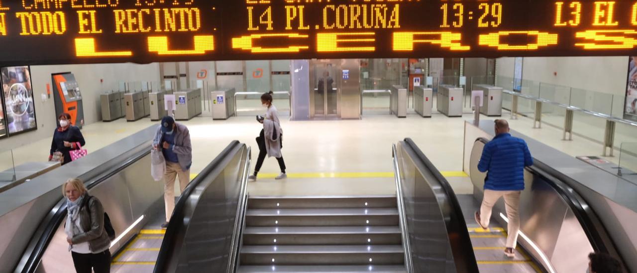 Estación de Luceros del TRAM, desde parten las líneas que pasan por la playa de San Juan