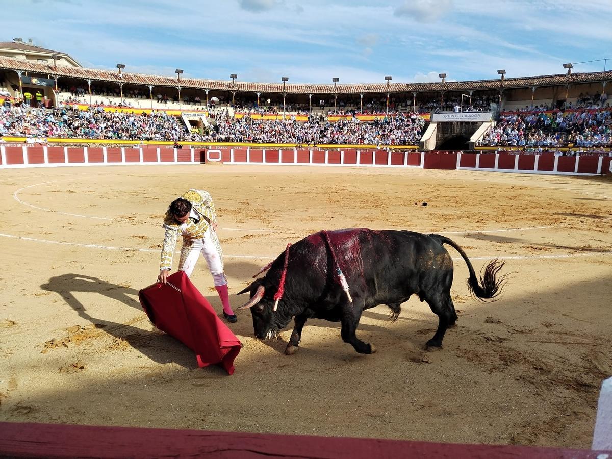 Antonio Ferrera, en la corrida grande de la feria de Plasencia.