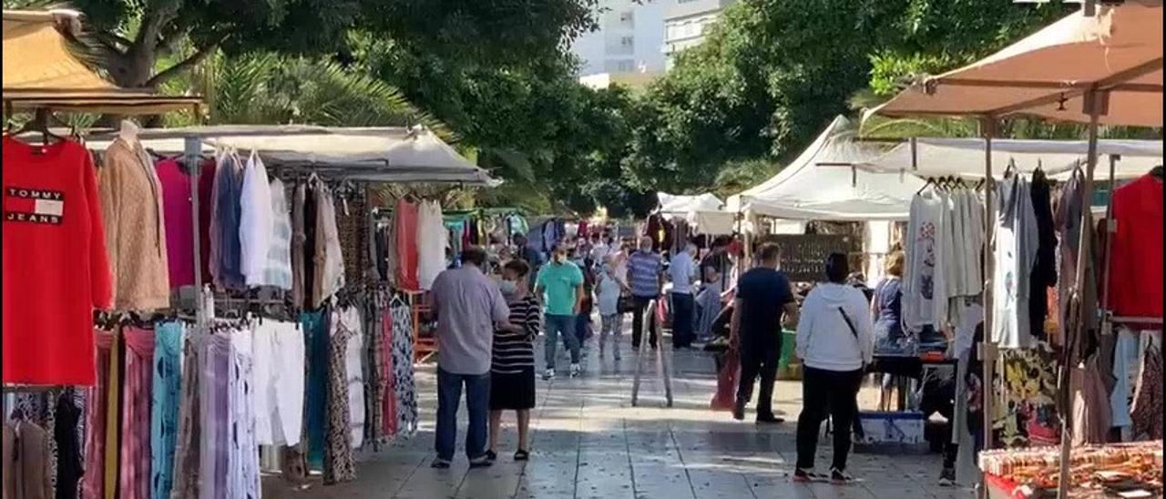 El mercadillo de Las Palmas de Gran Canaria reabre tras el parón por el covid-19