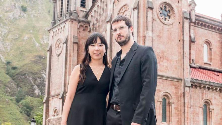 Fumi Kitamura y Eudald Dantí, en Covadonga.