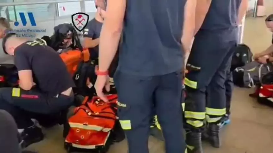 Bomberos de Málaga viajan a Venezuela tras los terremotos: «La prioridad es rescatar gente con vida»