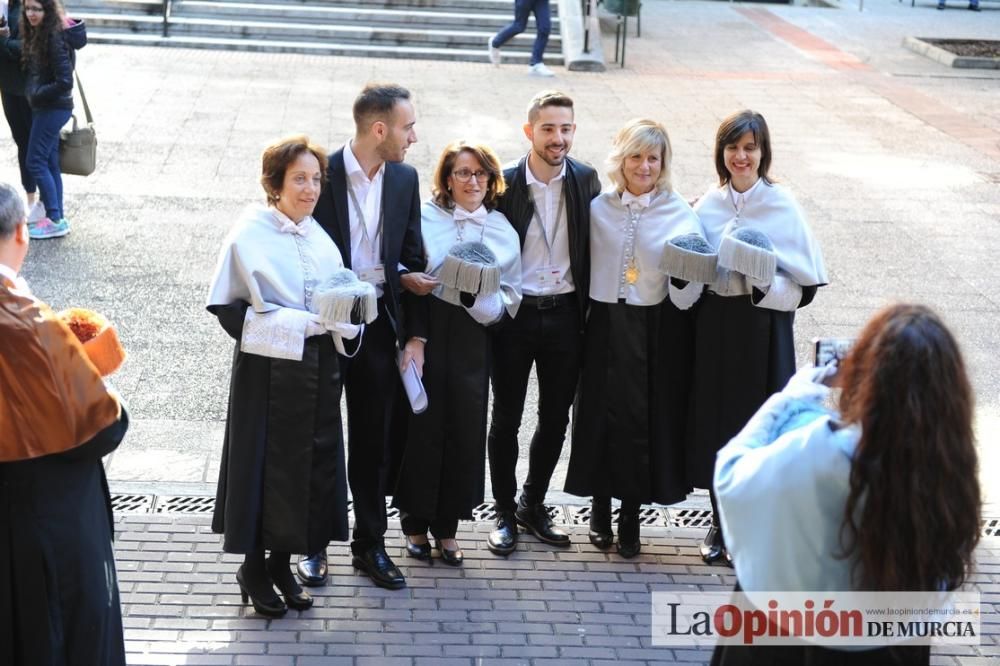 Rosamaría Alberdi, primera enfermera doctora honoris causa de España por la UMU