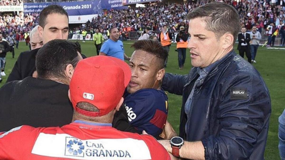 Neymar fue agredido