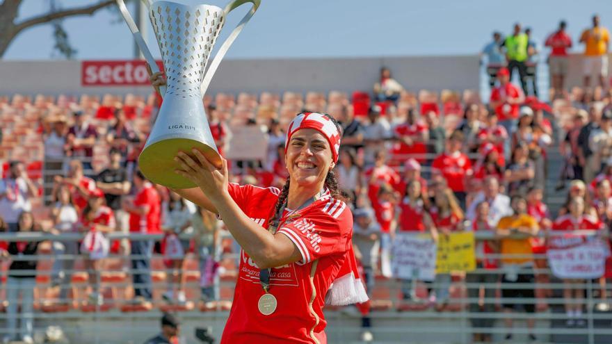 Andrea Sánchez Falcón, internacional grancanaria, antes de la final de la Eurocopa Femenina:  «Somos España y no nos vamos a achicar ante nadie»