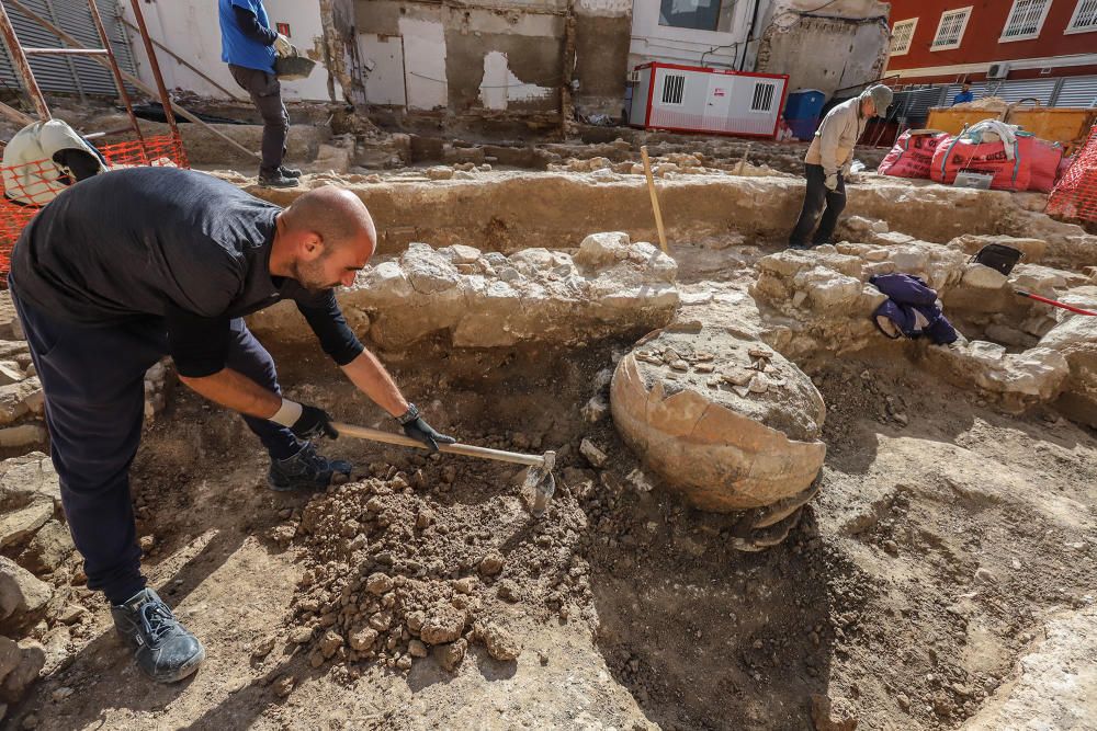 Unas obras dejan al descubierto restos arqueológic