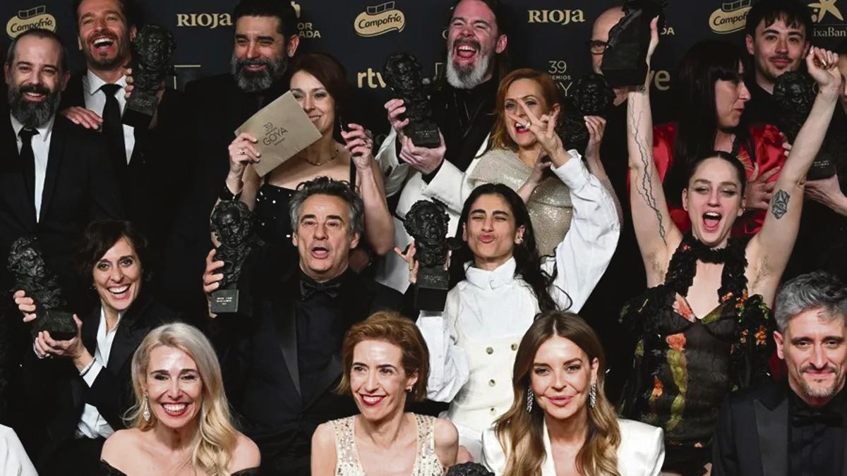 Foto de familia de los ganadores de la 39 edición de los Premios Goya de la Academia de Cine.