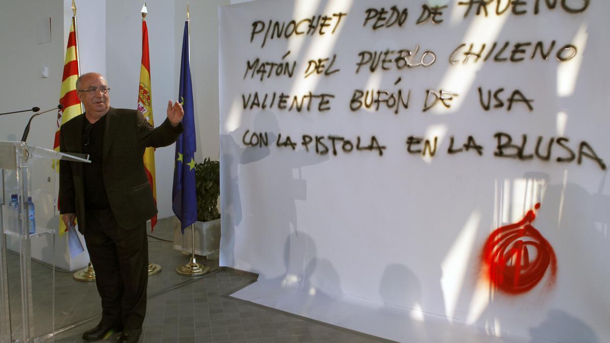 Ángel Guinda, el día en el que recibió el Premio de las letras aragonesas.