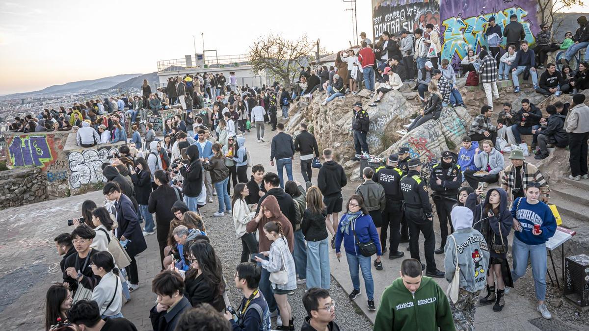 Nuevo desalojo de los búnkeres del Carmel