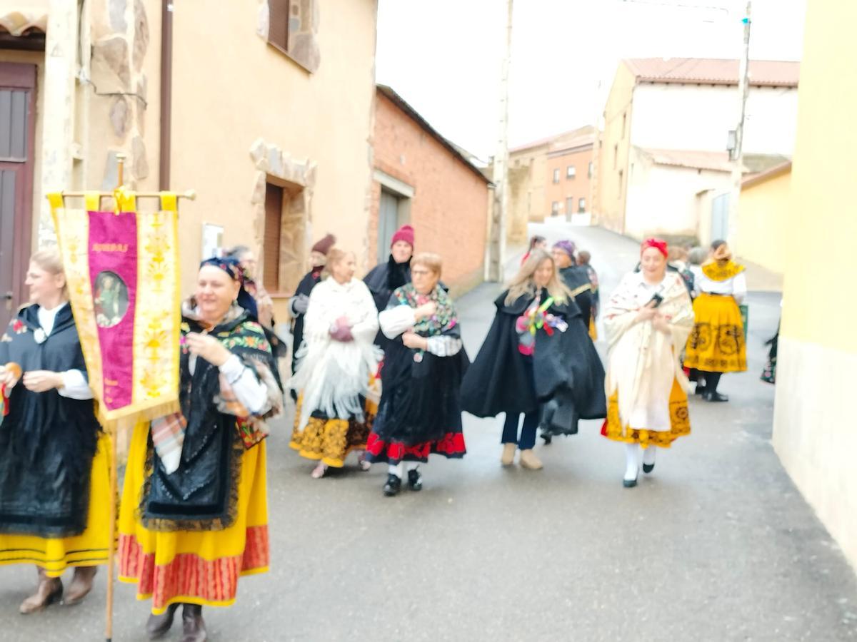 Fiesta de las águedas en Villaveza del Agua.