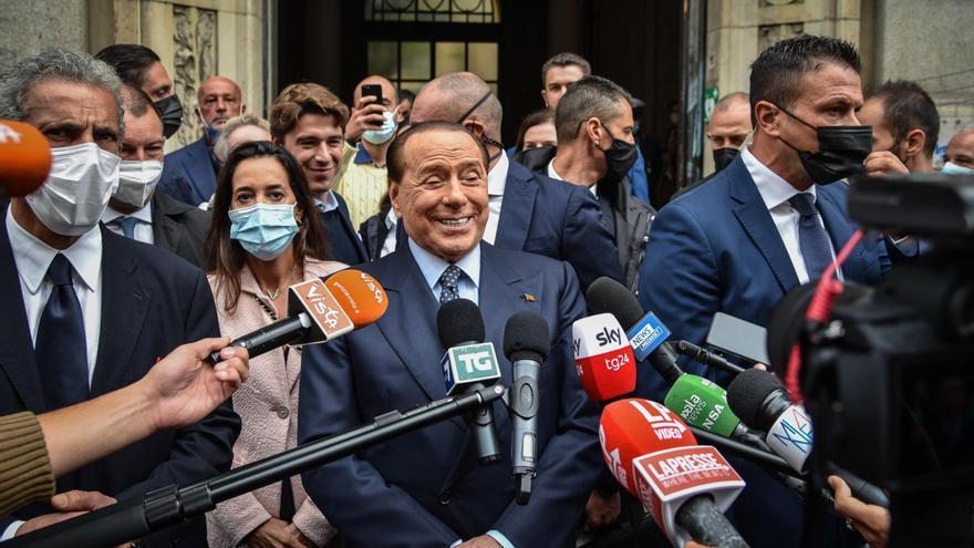 Berlusconi alimenta los rumores sobre su candidatura a la presidencia italiana