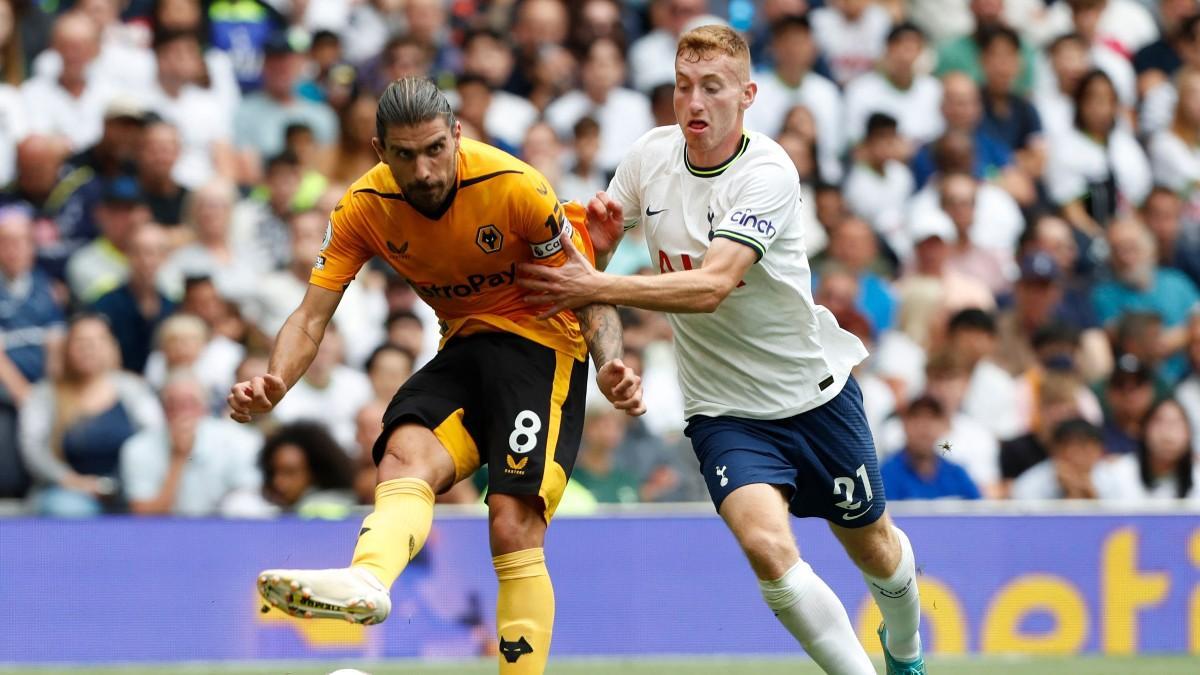 Rúben Neves durante un partido de esta temporada ante el Tottenham